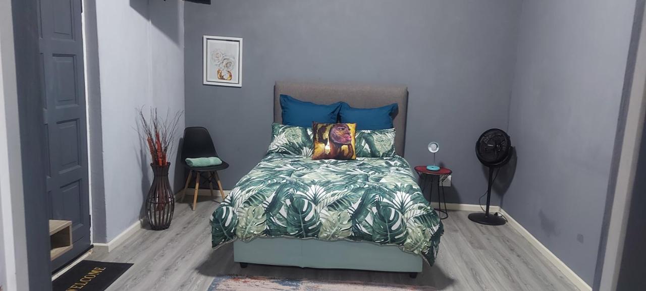 Tj Self-Catering Apartment Graaff Reinet Bilik gambar